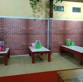 Foto Suasana 2 di Mie Ayam Ceker Bintaro & Bakso Kotak, Bintaro, Tangerang Selatan