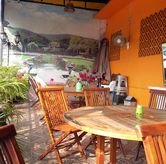 Foto Suasana 2 di Hosen's Culinary, Ciputat Timur, Tangerang Selatan