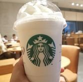 Foto Makanan 1 di Starbucks Coffee, Pamulang, Tangerang Selatan