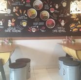 Foto Suasana 2 di Owlry Kitchen & Drinks, Cibubur, Kabupaten Bogor
