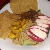 Foto Makanan 2 di Bakmi Ayam Honey, Bekasi Selatan, Bekasi