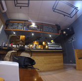 Foto Suasana 2 di Pikot Coffee & Resto, Jatisampurna, Bekasi