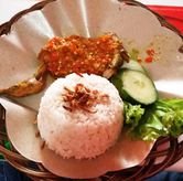 Foto Makanan 2 di Ayam Monyet (Ayam Monya Dipenyet), Ciputat Timur, Tangerang Selatan