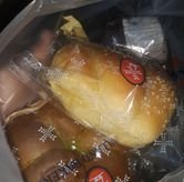 Foto Makanan 3 di Holland Bakery, Bekasi Barat, Bekasi