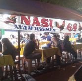 Foto Suasana 2 di Ayam Goreng Kremes & Nasi Uduk 68, Cibubur, Kabupaten Bogor