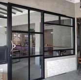 Foto Suasana 2 di Blackswan Coffee House, Bekasi Selatan, Bekasi