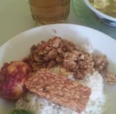 Foto Makanan 2 di RM Betawi Mpo Misna, Jatiasih, Bekasi
