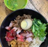 Foto Makanan 2 di Nasi Campur Tri Bukit, BSD, Tangerang Selatan