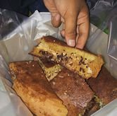 Foto Makanan 1 di Martabak Encek (Martabak Bangka Legendaris Gg. Aut), Bogor Tengah, Kota Bogor