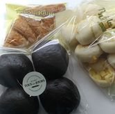 Foto Makanan 1 di Tous Les Jours, Bekasi Barat, Bekasi