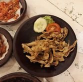 Foto Makanan 2 di Penyetan Cok, Bubutan, Surabaya