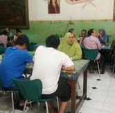 Foto Suasana 2 di Rujak Cingur dan Sop Buntut Genteng Durasim, Genteng, Surabaya