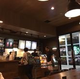 Foto Suasana 4 di Starbucks Coffee, Bintaro, Tangerang Selatan