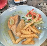 Foto Makanan 1 di Giggle Box, Riau, Bandung