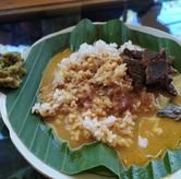 Foto Makanan 2 di Waroeng Pati Surabaya - Deka Hotel, Dukuh Pakis, Surabaya