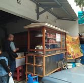 Foto Suasana 2 di Baso Tahu Siomay Shin Chan, Lengkong, Bandung
