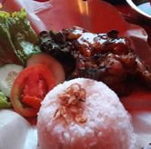 Foto Makanan 6 di Bali Qui, Ciputat Timur, Tangerang Selatan
