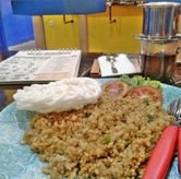 Foto Makanan 5 di Gedogan Coffee House, Riau, Bandung