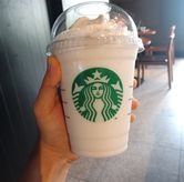 Foto Makanan 3 di Starbucks Coffee, Wiyung, Surabaya