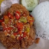 Foto Makanan 6 di Geprek Bensu, Sambikerep, Surabaya