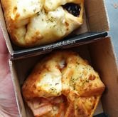 Foto Makanan 3 di Domino's Pizza, Bekasi Timur, Bekasi