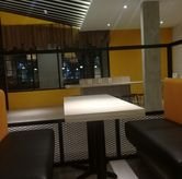 Foto Suasana 3 di BurgerUP, Dukuh Pakis, Surabaya