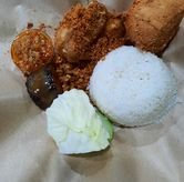 Foto Makanan 2 di Ayam Penyet Surabaya, Banceuy, Bandung