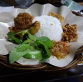 Foto Makanan 5 di Sambal Lalap Wong Solo, Dipatiukur, Bandung