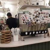 Foto Suasana 4 di Titik Koma Coffee, Wonokromo, Surabaya
