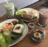 Foto Makanan 6 di Typica Kopi, Mulyorejo, Surabaya