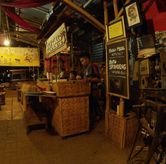 Foto Suasana 2 di Angkringan Mbah Cokro, Tenggilis Mejoyo, Surabaya