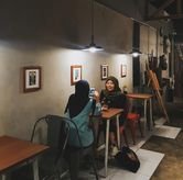 Foto Suasana 4 di Taeun Coffee, Riau, Bandung