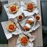 Foto Makanan 5 di Carl's Jr., Dukuh Pakis, Surabaya