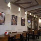 Foto Suasana 4 di De Mandailing Cafe N Eatery, Sukomanunggal, Surabaya