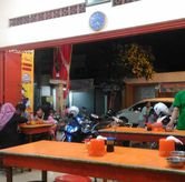 Foto Suasana 2 di Warung 75, Ngagel, Surabaya