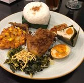 Foto Makanan 5 di Hallo Surabaya Heritage, Tegalsari, Surabaya