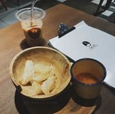 Foto Makanan 2 di Taeun Coffee, Riau, Bandung