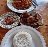 Foto Makanan 3 di Waroeng Atjeh, Riau, Bandung