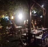Foto Suasana 2 di Boncafe, Dukuh Pakis, Surabaya
