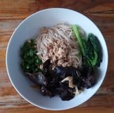 Foto Makanan 2 di Mie Tasik GOR Padjajaran (San Jose), Pasir Kaliki, Bandung
