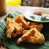 Foto Makanan 6 di Warung Taru (Rumah Kayu), Dago Atas, Bandung