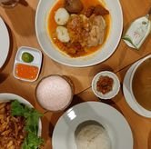 Foto Makanan 6 di Hallo Surabaya, Tegalsari, Surabaya