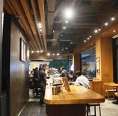 Foto Suasana 4 di Starbucks Coffee, Pasir Kaliki, Bandung