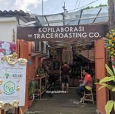 Foto Suasana 5 di KopiLaborasi, Ngagel, Surabaya