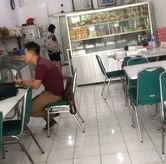 Foto Suasana 2 di Depot Vegetarian Sehat, Bubutan, Surabaya