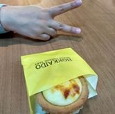 Foto Makanan 6 di Hokkaido Baked Cheese Tart, Gatot Subroto, Bandung