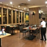 Foto Suasana 4 di Raa Cha, Tegalsari, Surabaya