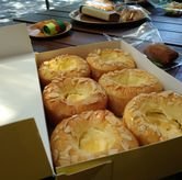 Foto Makanan 3 di Amaro Cake & Pastry, Trunojoyo, Bandung