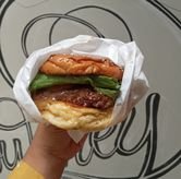 Foto Makanan 1 di Burder, Trunojoyo, Bandung
