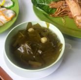 Foto Makanan 6 di RM Ma' Uneh, Pajajaran, Bandung